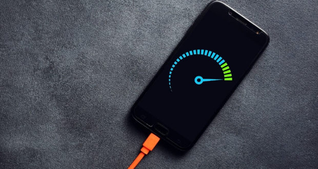 شارژ سریع گوشی؛ مزیت واقعی یا قاتل خاموش باتری؟